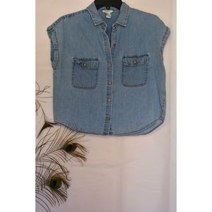 Forever 21 Button Down Denim Sleeves Shirt